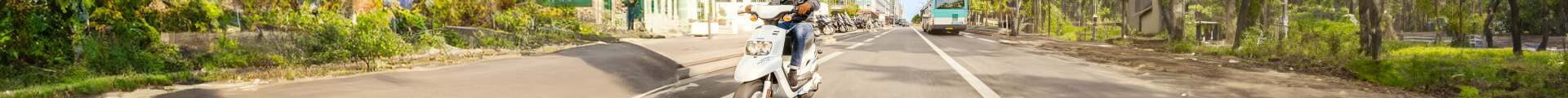 Univers Scooter
